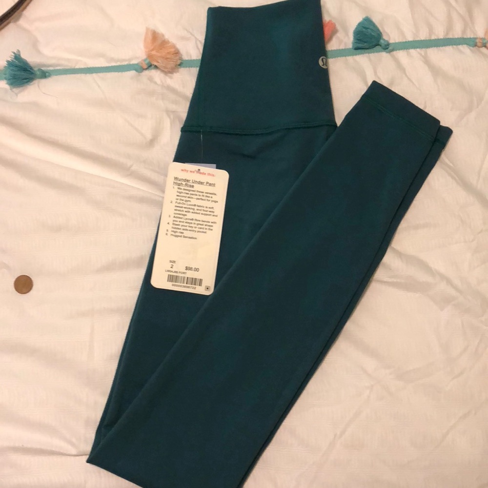 Wonder Under Lululemon